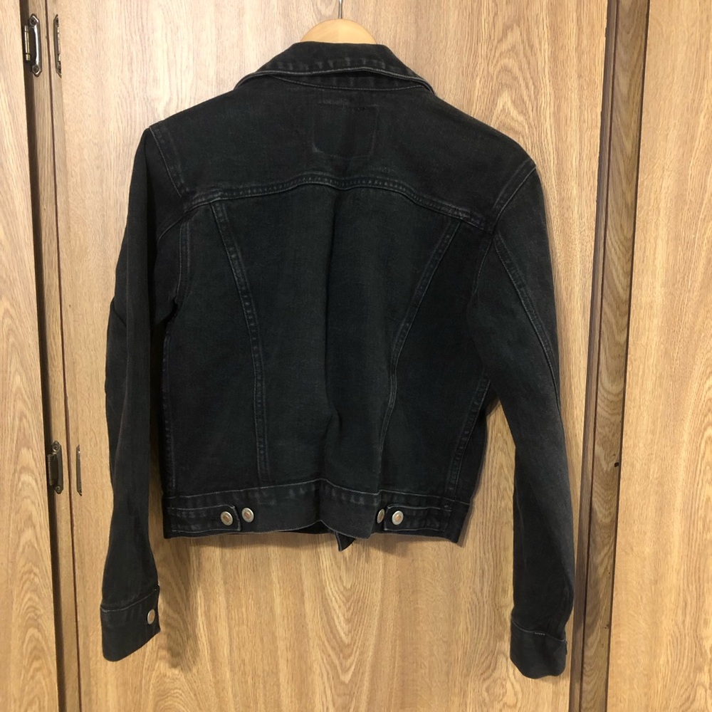 LONDONJEAN Black Denim Jacket with Leather Label - Picture 4 of 6